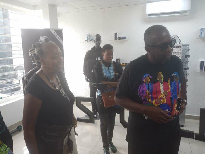 fca078b9-b212-48a2-b9c7-75c10373c5b1