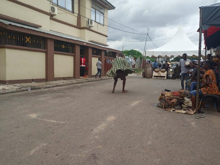 f9a09493-a18c-480b-b30a-5fdb3f47dbc8