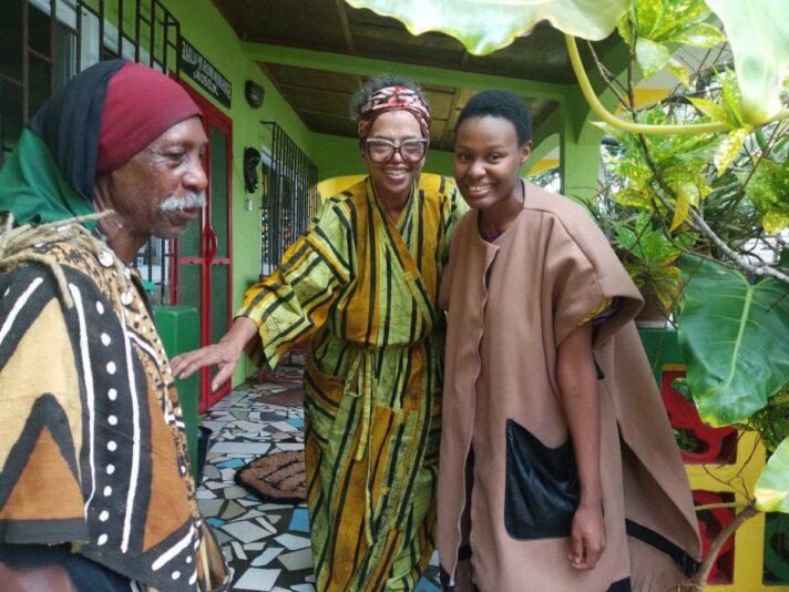 e6ad7d1e-b8e3-4d06-a317-198167f23f0c