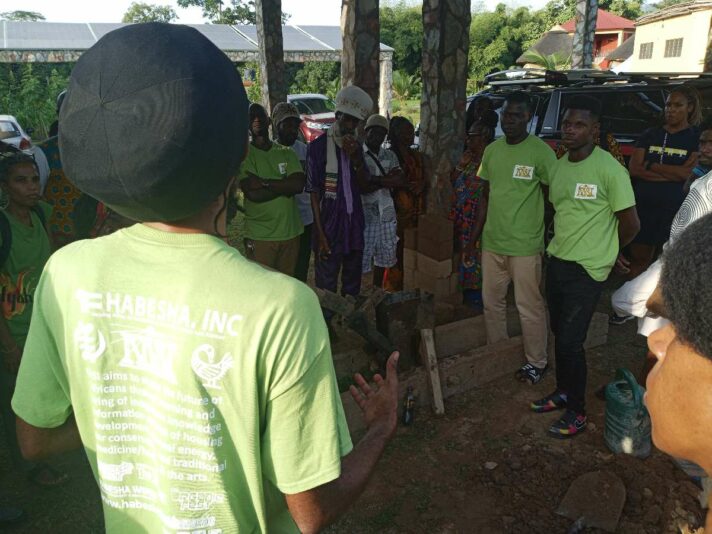 c983f251-0287-4d8b-8ff0-940d901ab1df