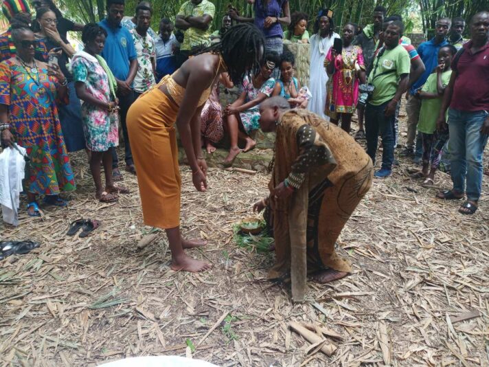 b8280d0a-5131-4c76-b5c4-457f5b903973