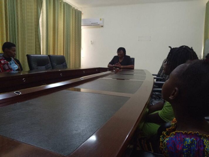 b6b8cf09-7b11-452b-b673-fbfd91303ffb