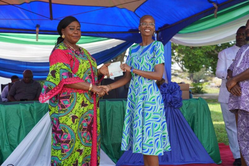 f7155fe4-045d-4ece-ae63-e20d5fd3a669