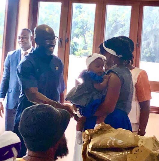 E460119F-5DE6-431A-925F-42878C366F33