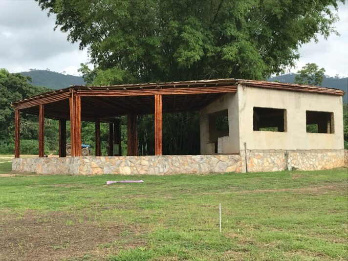 3A5C9177-BA31-409D-84EE-FEBCCB51A822