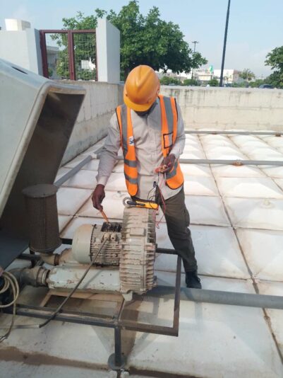 8f961909-f37c-45af-b55a-eceea62931a1