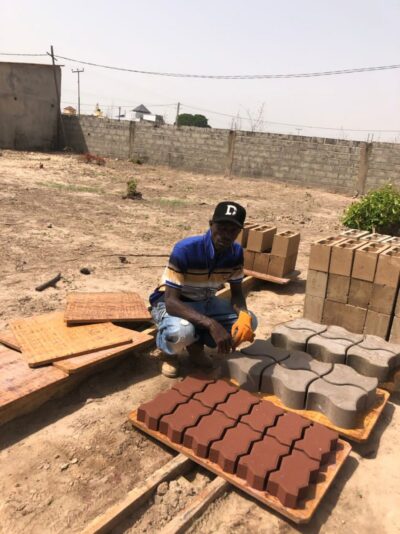 F87205DB-E7B4-4160-9B01-C63AA78F498B