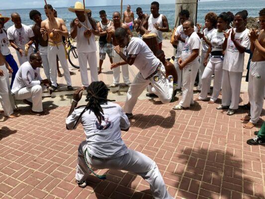 capoeira_574094863-1000x750