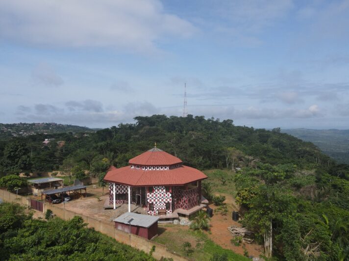 7a571b4a-ce16-401d-85a9-c45274630337