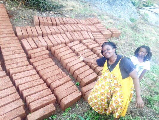 aac565d8-84e3-415a-9626-0686f7f43bb1