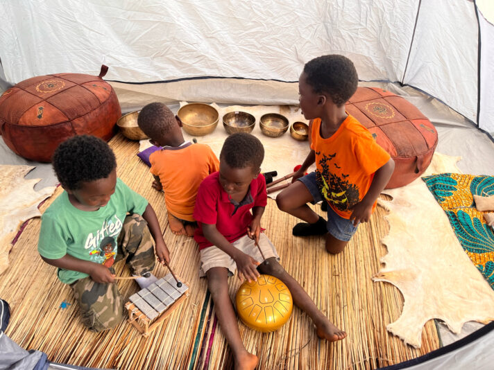 4FE6F9BD-7095-4D6F-B402-ABBB104EF06C