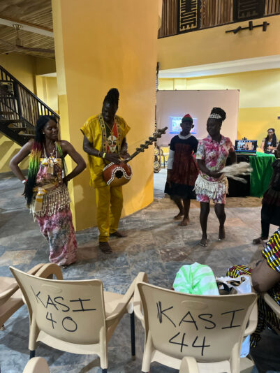 6598C29F-2BF1-4C47-9625-C0078C4C2BE2