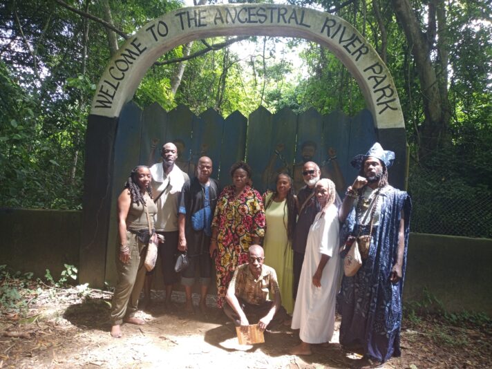 b58deb6f-f7b7-4fcc-9d9d-370b9136dac4