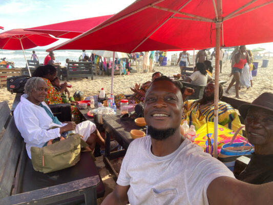 F98A7B35-0051-422A-901D-8A5332A39808