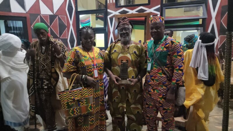 CjFCGeUKMhKTSYudCxzJVrrO_131073