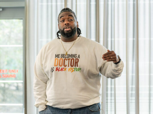 22135B96-FA26-4E32-9B4B-911B3CEC421A