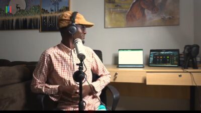 Black_woman_in_America_give_TOUGH_LECTURE_to_whites_for_stealing