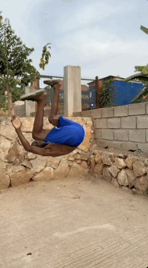 Screenshot 2025-04-22 at 23.28.03