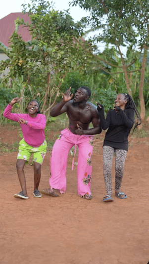 Screenshot 2025-04-22 at 23.28.27