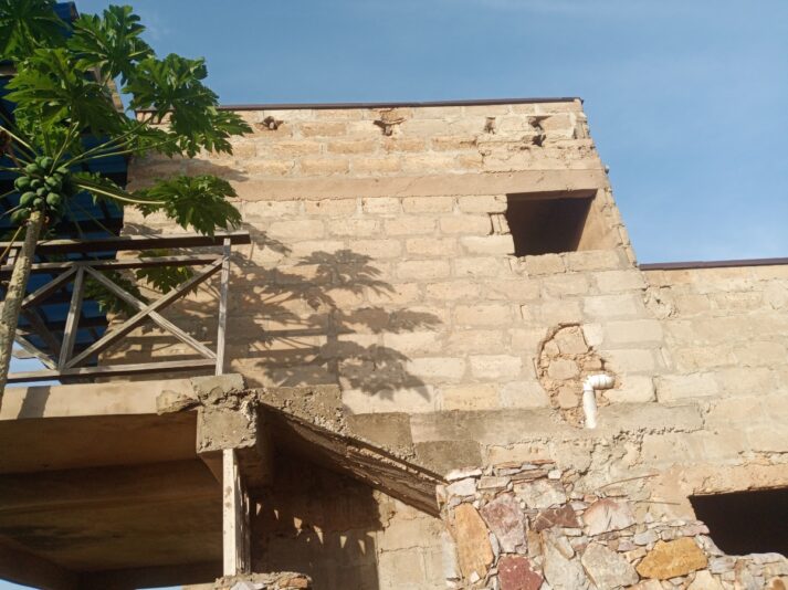 213ca702-24ca-478a-a5af-b82e9ce02952