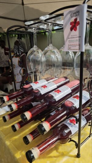 as above sobolo stand