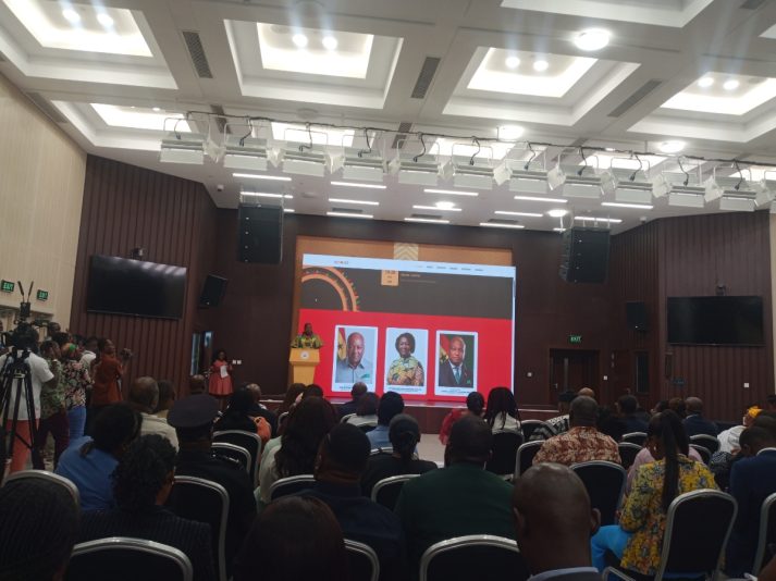 2ee493d7-04de-4ee4-9563-cddd233ad714