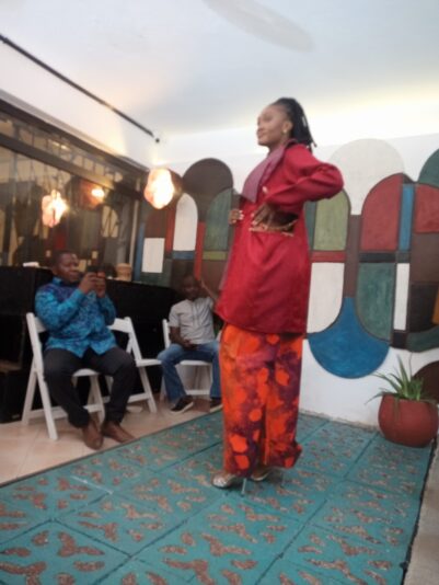 886a2496-0d9c-4481-a281-f693737d8ab1